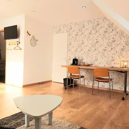 게스트하우스 La Du Valois Cuvergnon