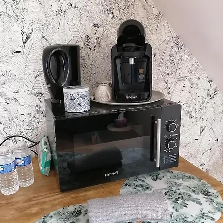 La Du Valois 3* Cuvergnon