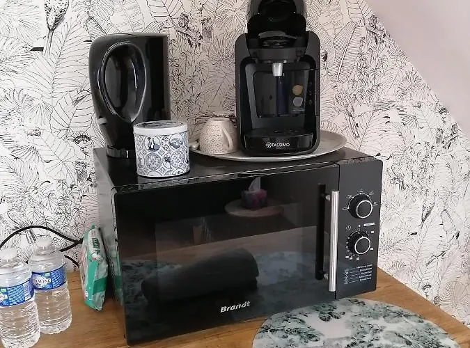 La Du Valois 3* Cuvergnon